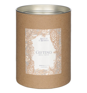 Свеча ароматическая gifting, bisquit&berries (новая), 40 ч 